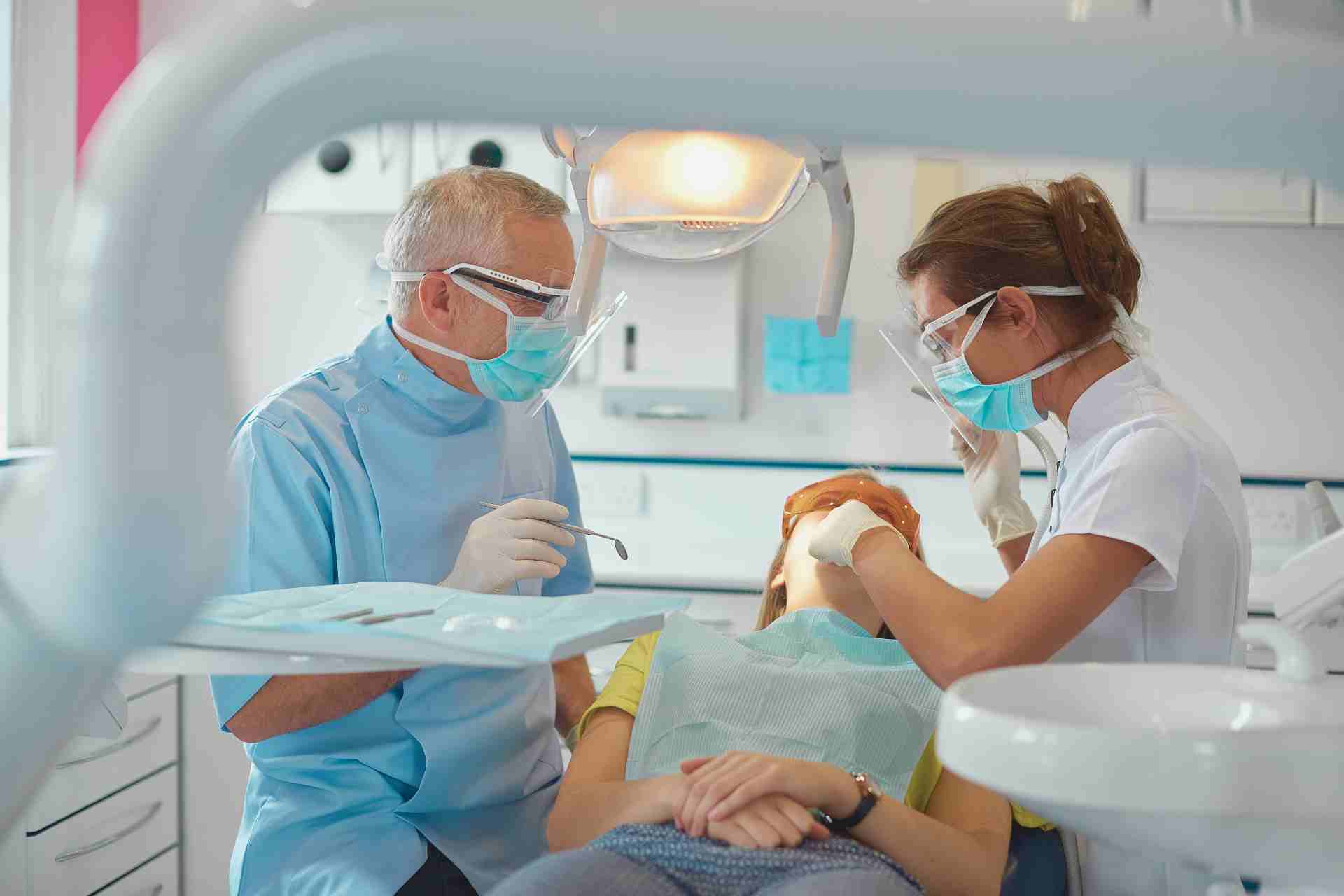 Dentist in Lewisburg, KY